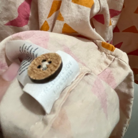 Faherty Byt Sun Road Cali top size medium - Picture 15 of 16